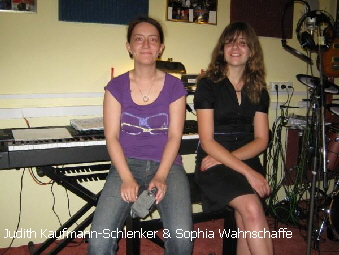 Judith Kaufmann-Schlenker & Sophia Wahnschaffe